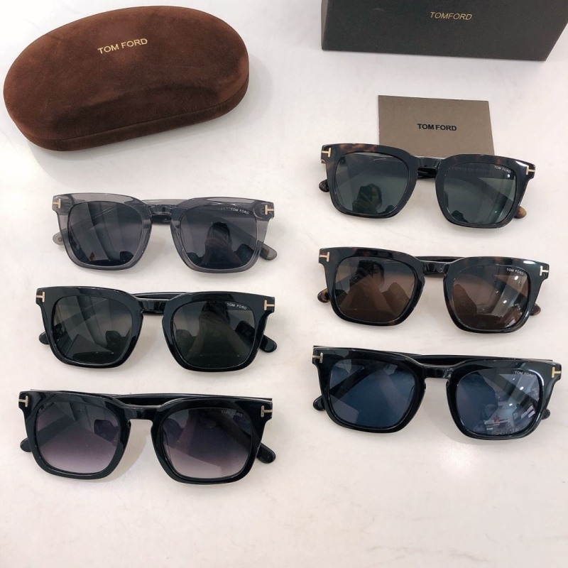 TOM FORD